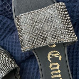 Juicy Culture Black sandel with shiney beaded top size 8 1/2 to 9. Worn once